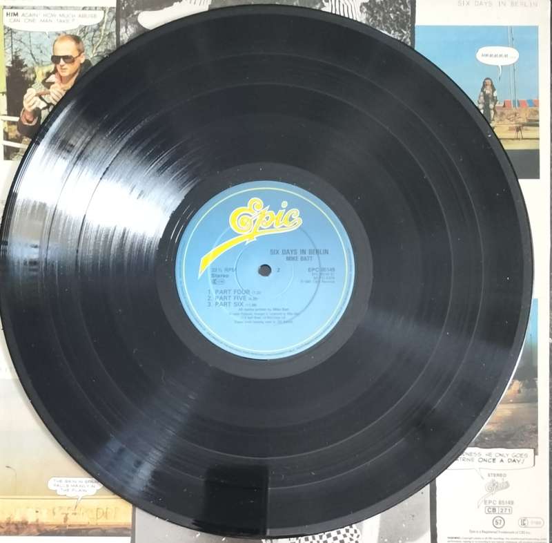 Mike Batt - Six days in Berlin (Vintage Vinyl / LP / Record)