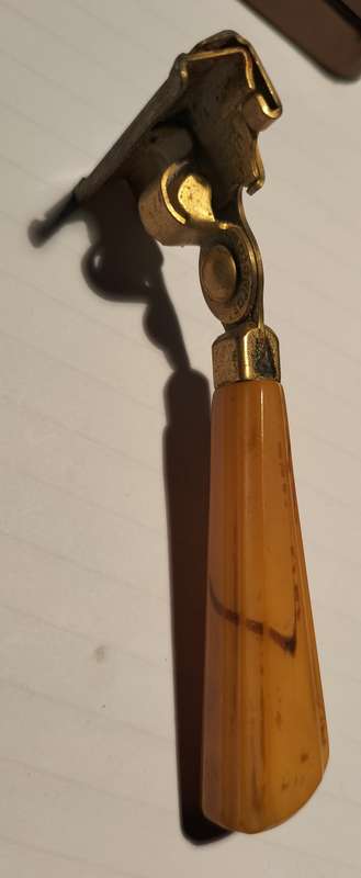 Vintage Schick Injector Razor (1937)