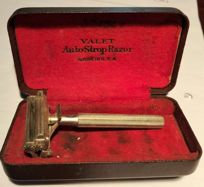 Vintage Valet AutoStrop Razor