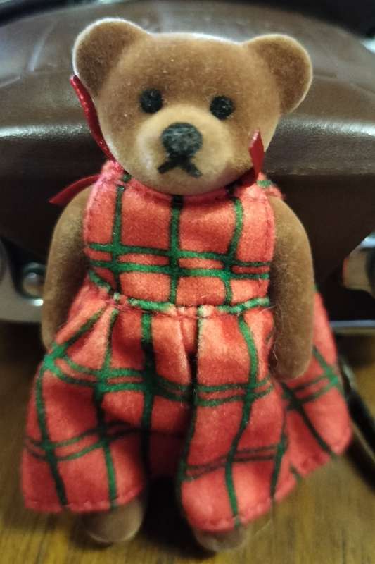 Vintage McDonalds 1999 bear with label - Scottish Girl - Shelley