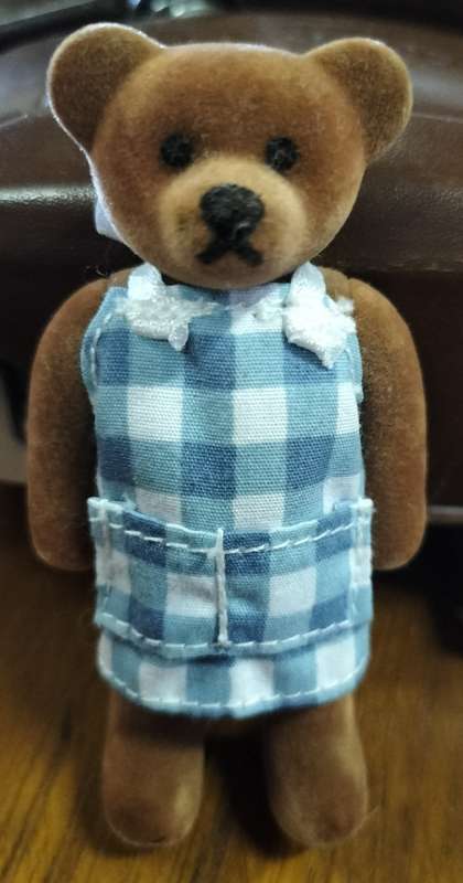 Vintage McDonalds 1999 bear with label - Farmhouse Girl - Fann