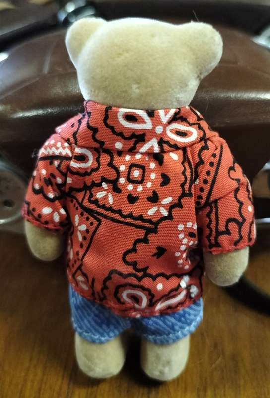 Vintage McDonalds 1999 bear - Without name tag