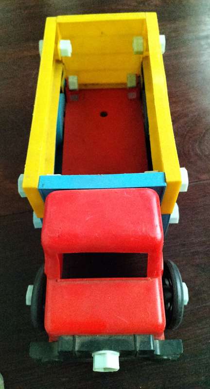 Vintage Tudor Rose `take apart` plastic Truck