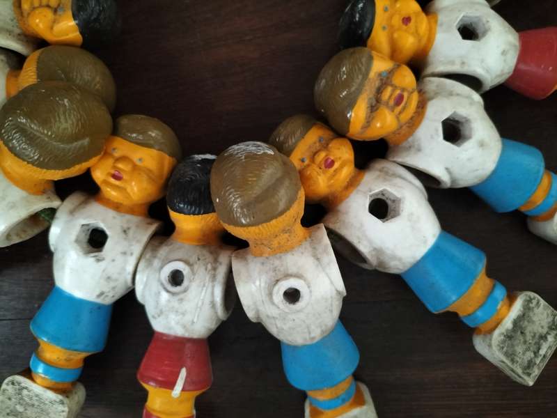Vintage foosball men (Old style x 18)