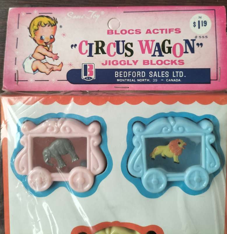 New old stock - Circus Wagon - Jiggly blocks (unopened)