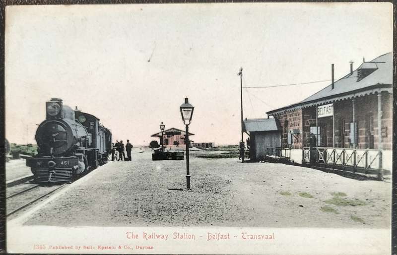 Vintage postcard / post card - Belfast Railway station