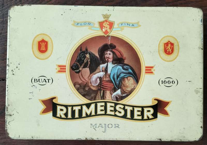Ritmeester cigar tin