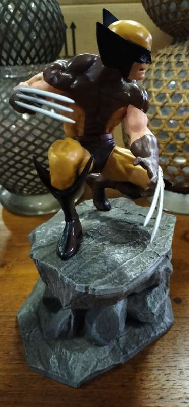 Marvel figurine - Wolverine (In original box)