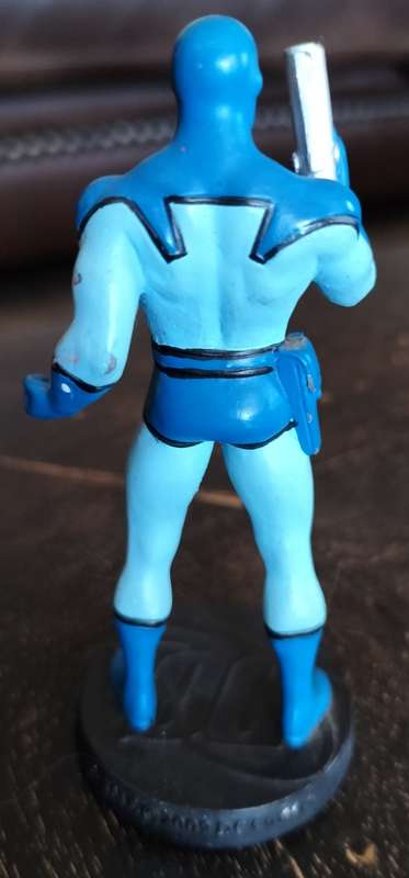 DC Comic Led Figurine - Blue Beetle (10cm)
