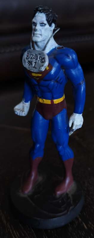 DC Comic Led Figurine - Bizarro  (10cm)