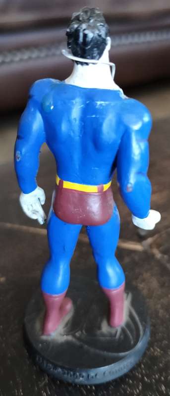 DC Comic Led Figurine - Bizarro  (10cm)