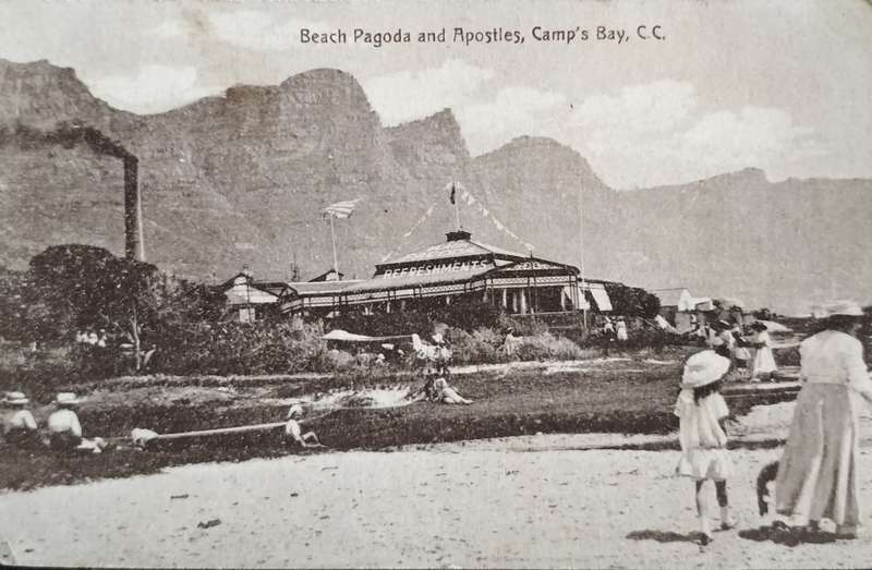 Vintage unused post card - Camp's Bay