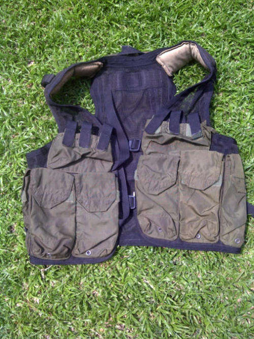 Niemoller type webbing designed for SADF & SAP special operation members