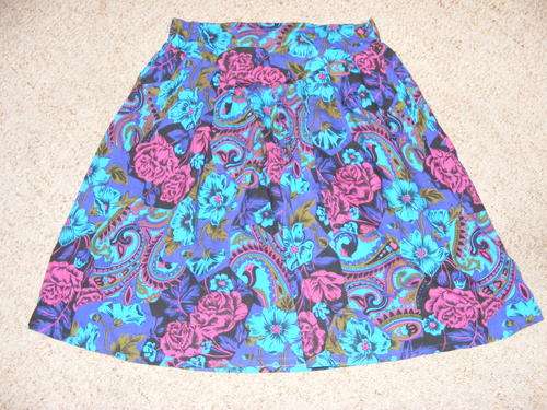 VINTAGE Floral high waist skirt