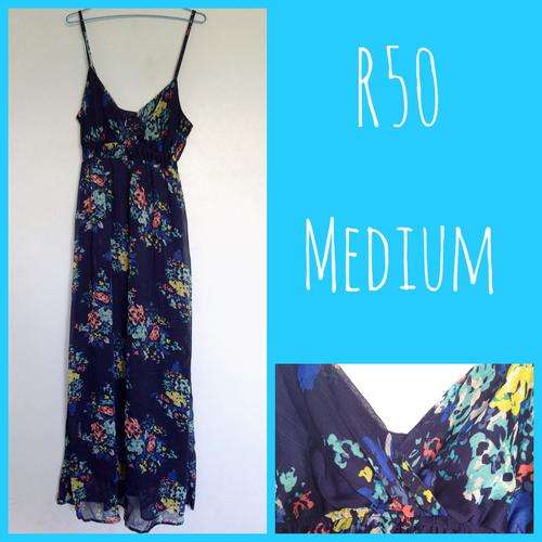 Ladies floral maxi dress