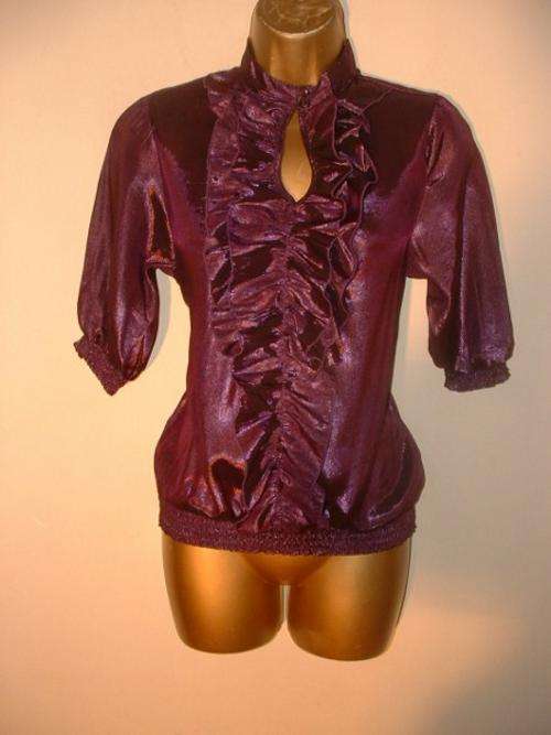 10 / 34 New ladies purple ruffle shirt - office, or evening wear