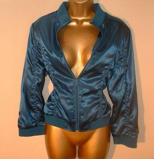 size 8 / 32  or 10 / 34 - 12 / 36 Ladies turquoise satin zip up jacket