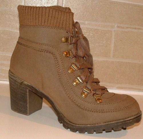 size 5 New KHAKI or black ankle boot - hot boots MUST HAVE.SaLe