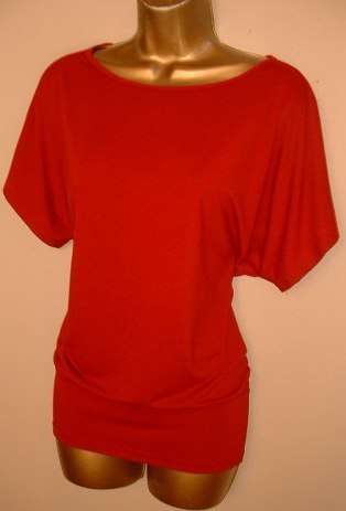 12 / 36 new ladies red batwing slimming top
