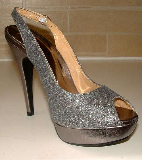 SIZE 6 / 39 New ladies boxed silver platform high heels stunning last pair