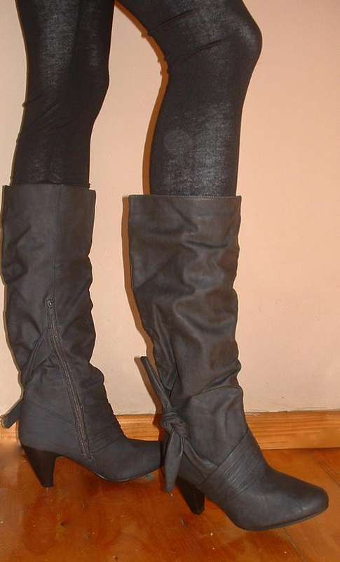 4, 5, 6, 7, 8 (37, 38, 39, 40, 41) New brown OR charcoal leather look boots. Hot fashion boot...