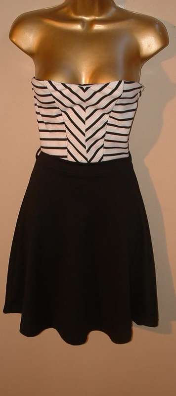 8 / 32 new DRESS by LEGGIT has stretch bustier - gorgeous.