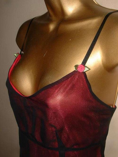 SIZE 8 or 10 new ladies pink and black camisole top