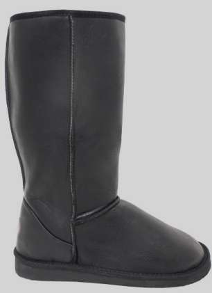 Size 7 grey lined non slip ugg style boots.