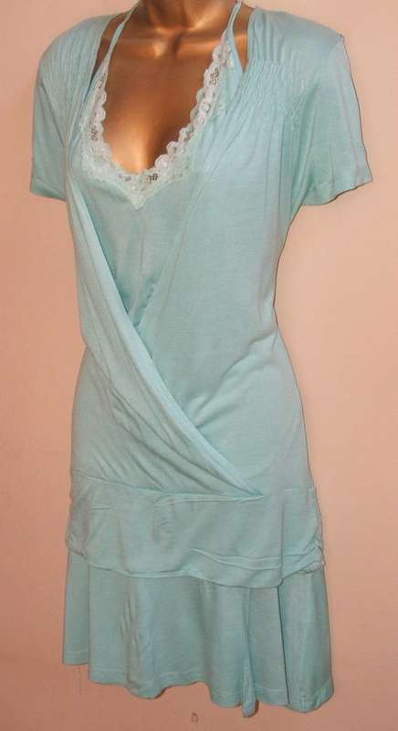 size medium 12 - powder blue dress and top drop waist very slimming on !