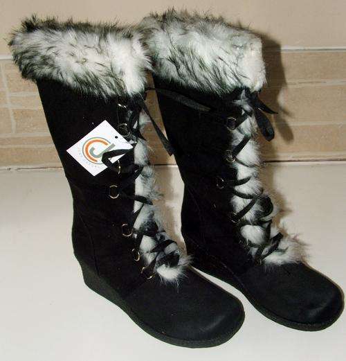 Size 7 - Brand New IN BOX Fur corset, Laced, Faux suede, Wedge Black Boots !!