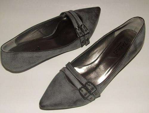 size 4, 6, 7 New boxed ladies slate grey kitten heels - must see gorgeous!