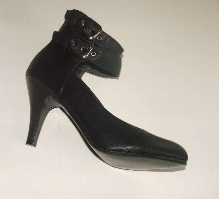 Size 3 or size 6 New style black shoes ankle tie stunning on - best seller