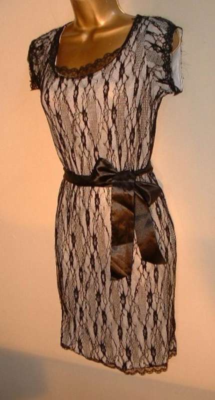 12 / 36  New ladies white and black stretch lace dress, matric farewell, dance, event