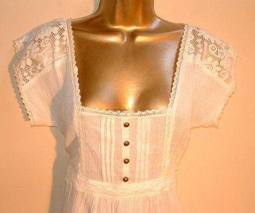 10 (34) or 14 (38) New ladies creamy pretty victorian look shirt top