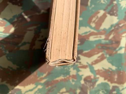 Rare Africana Book- Oomblikke van Spanning-Geskiedenis Serie. Crazy Start