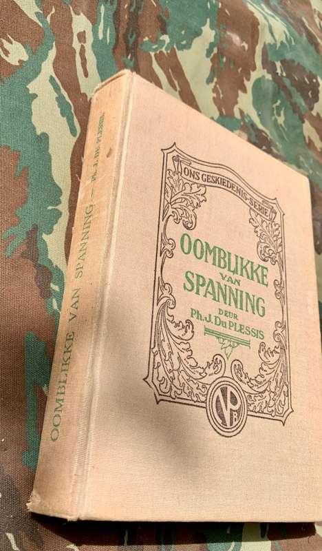 Rare Africana Book- Oomblikke van Spanning-Geskiedenis Serie. Crazy Start