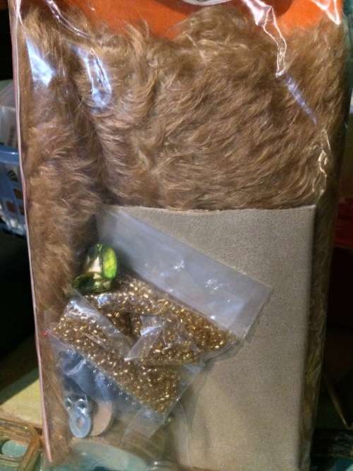 TEDDY BEAR MAKING KIT