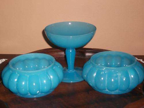 SET OF 3 VANITY BOWLS. OPAQUE BLUE. BEAUTIFUL. IMPORTED FROM ITALY. (MURANO)?