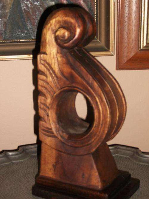 !!!!WOW!!!!WOODEN WALL MOUNTED BRACKET