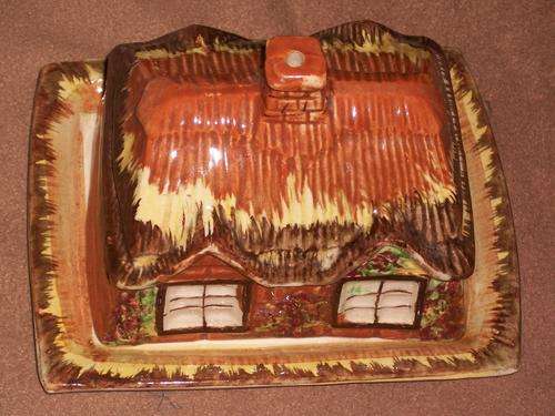 PORCELAIN BUTTER DISH. PRICE BROSS. COTTAGE WARE