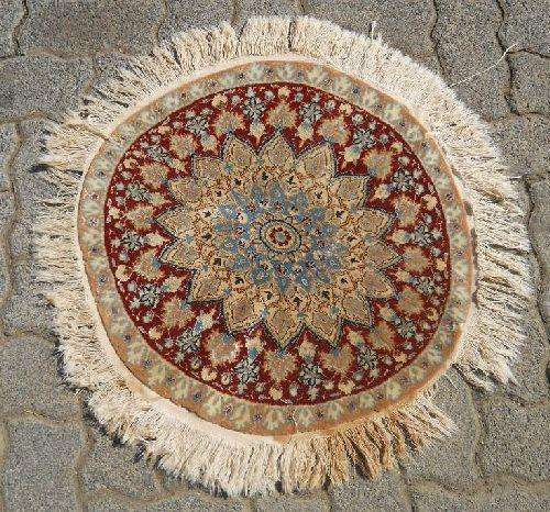 IRANIAN SILK NAIN. SIZE; 61CM. (PLEASE READ)