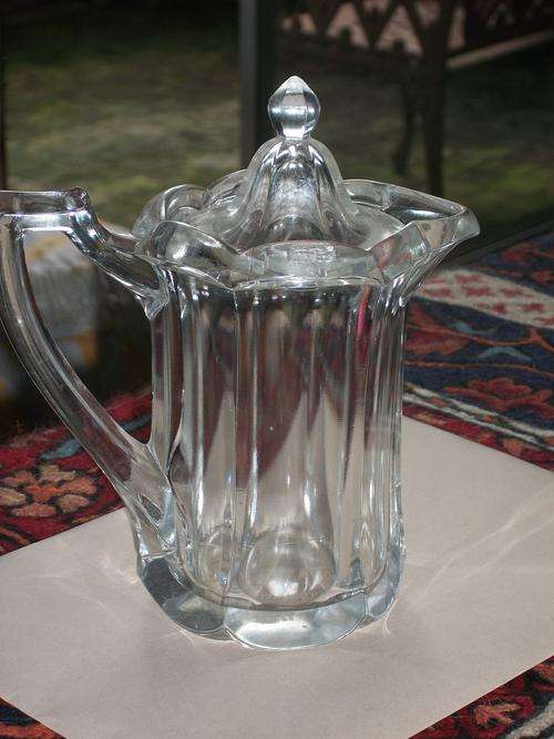 LOVELY OLD CUSTART JUG WITH LID. SIZE; 16.5CM