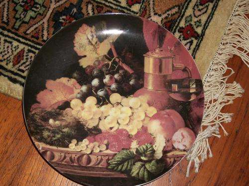 PORCELAIN PLATE. JONES & MIDDLETON LTD. EDWARD LADELL 1821-1886. SIZE;19.5CM