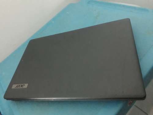 Acer 5349 laptop for sale minor usage..See pictures