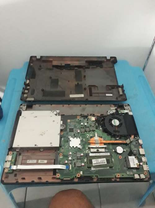 Acer 5349 laptop for sale minor usage..See pictures