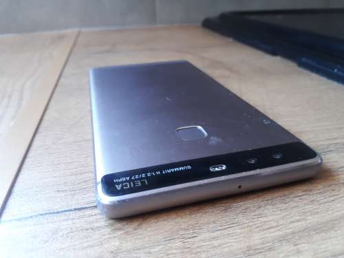 Hauwei p9 32gig dual sim. read
