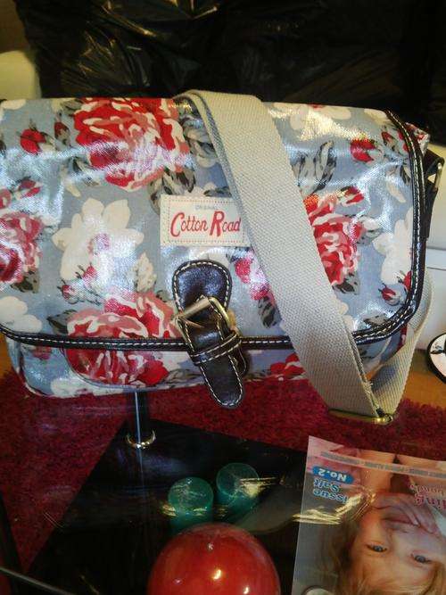 COTTON ROAD SLING OVER BAG BLUE RED STONE ROSE