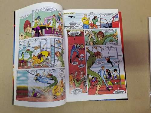 4 Comics