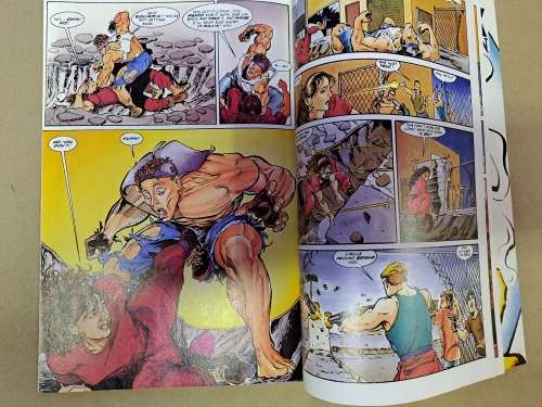 4 Comics