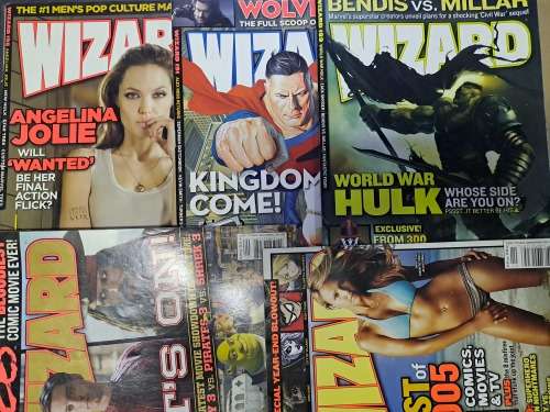 22 Wizard Magazines